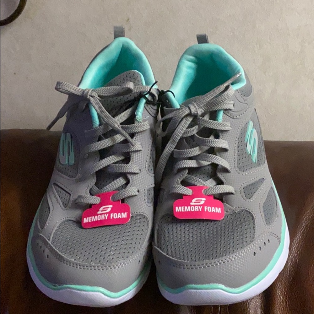 Skechers memory foam womens size 10